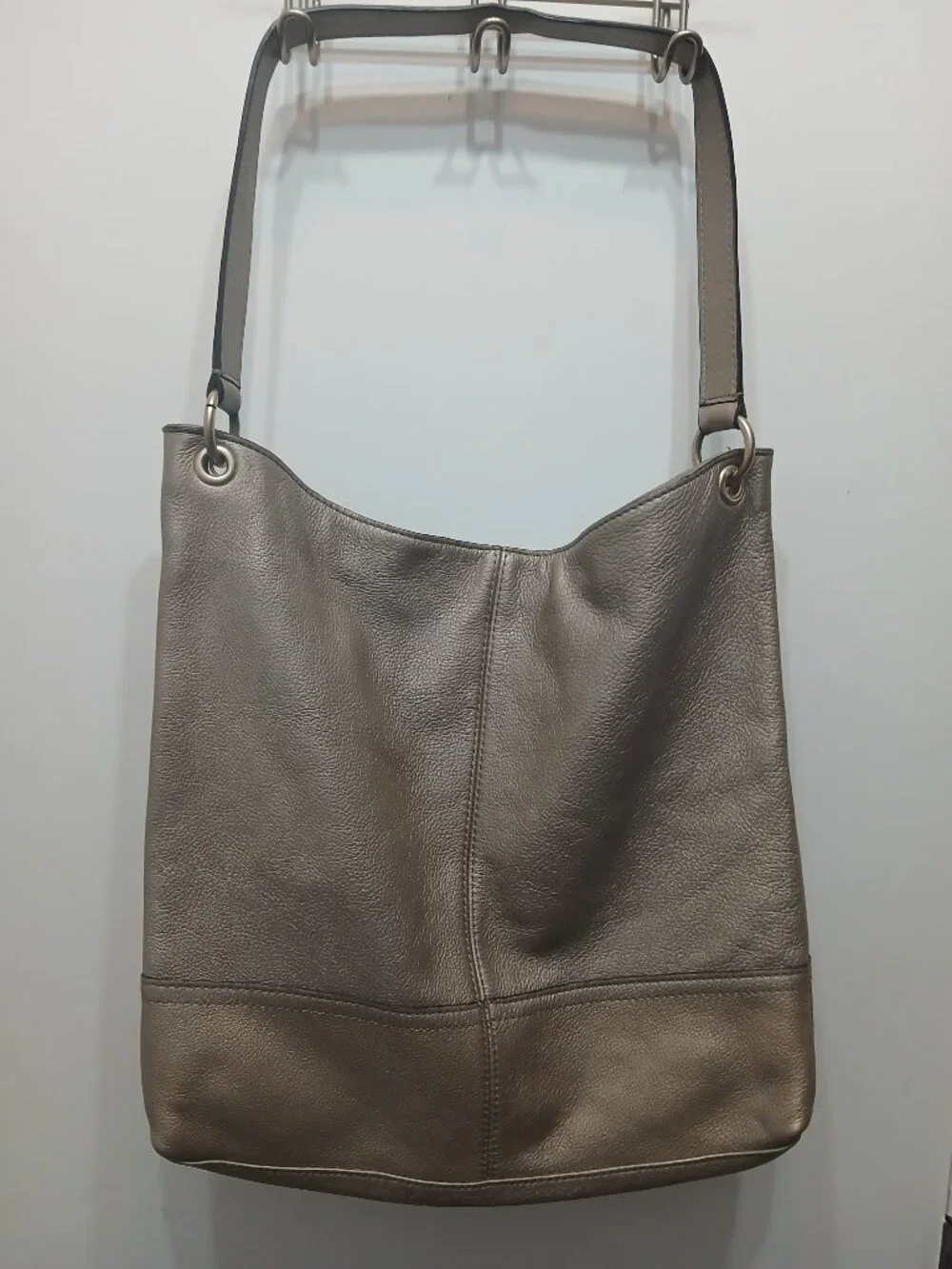 Banana Republic Leather Mailbag